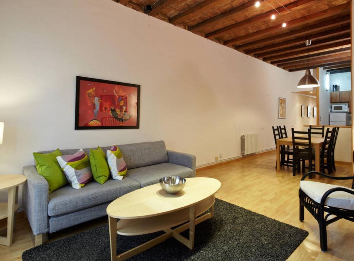 Beautiful Apartment In Eixample Барселона Екстериор снимка