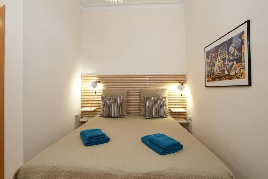 Beautiful Apartment In Eixample Барселона Екстериор снимка